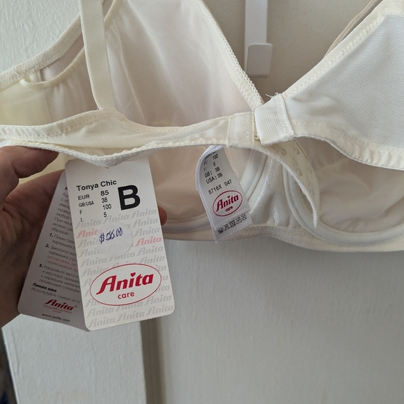 Anita Care Tonya chic Post Mastectomy Bra 38B Cream Underwire Padded Molded - Picture 4 of 4